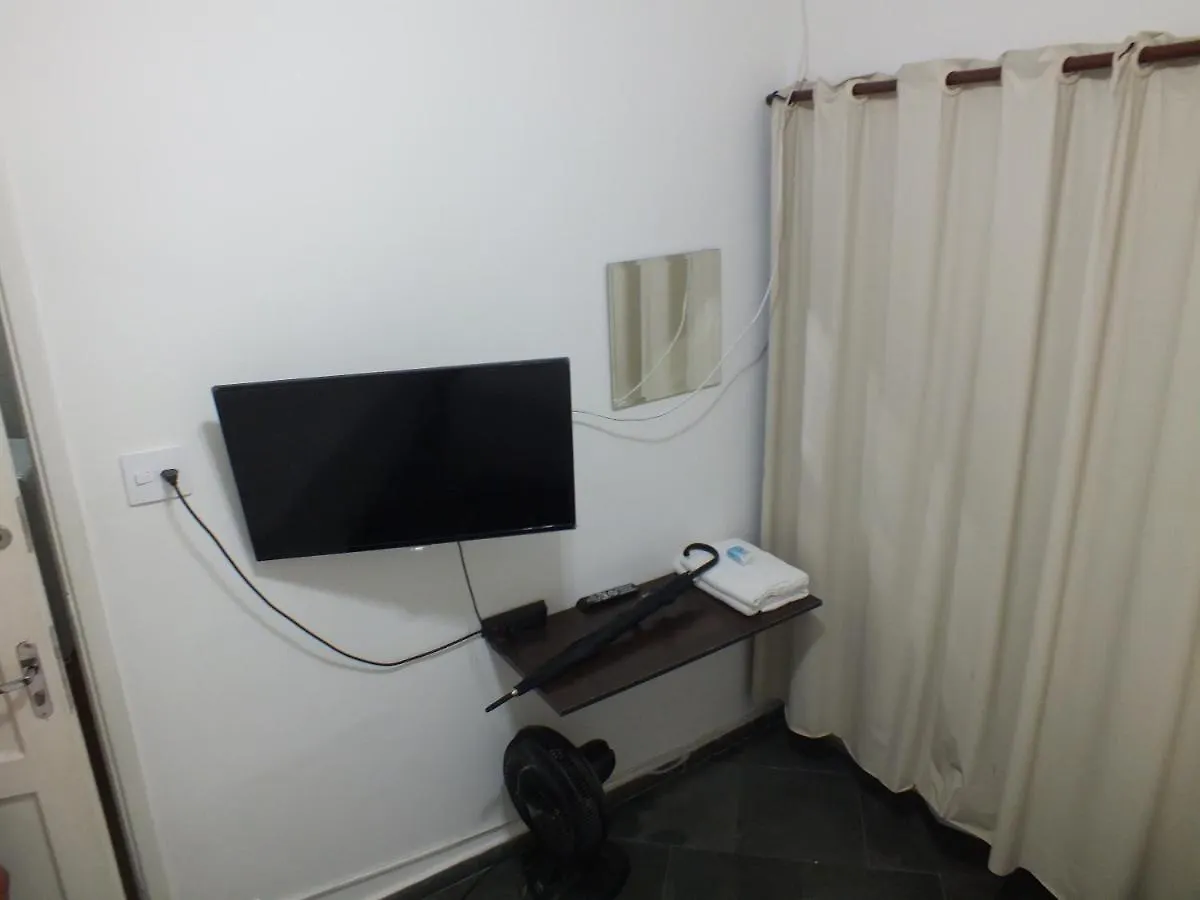 Hospedagem Henri Dunant São Paulo 2*,